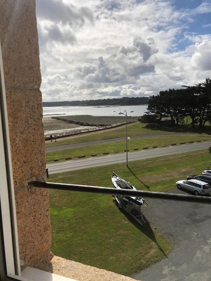 Chambre Vue Mer Dans Maison, Perros-Guirec Bagian luar foto